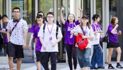 南京学校组织全国青少年